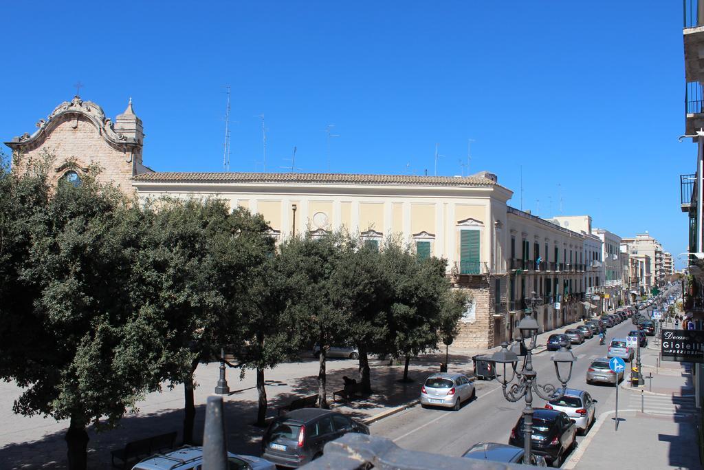 Il Castello Del Re Bitonto Exterior photo